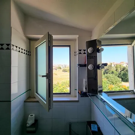 Deliziosa Mansarda Con Terrazzo A 2 Passi Dal Lido Apartment Alghero