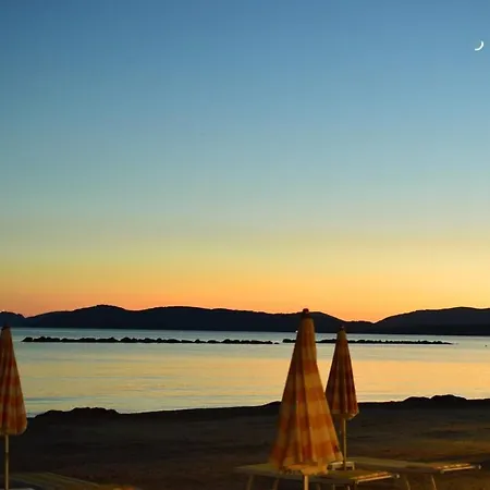 Deliziosa Mansarda Con Terrazzo A 2 Passi Dal Lido Appartement Alghero