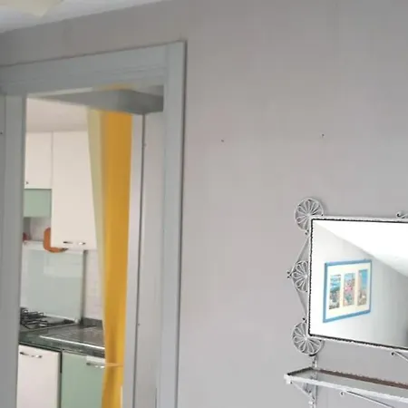 아파트 Deliziosa Mansarda Con Terrazzo A 2 Passi Dal Lido 알게로