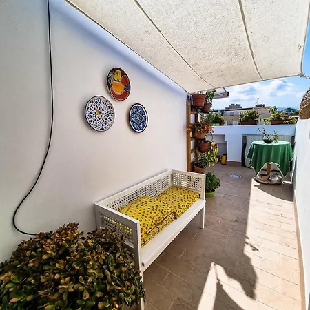 Deliziosa Mansarda Con Terrazzo A 2 Passi Dal Lido 알게로