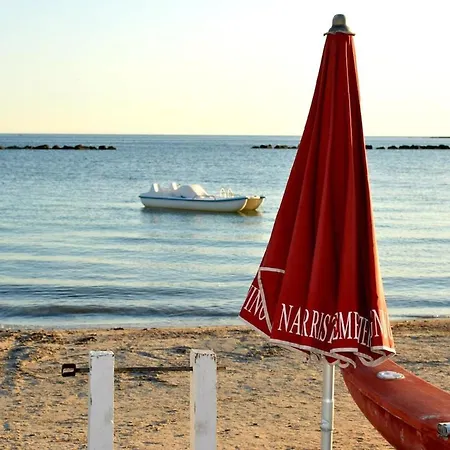 Deliziosa Mansarda Con Terrazzo A 2 Passi Dal Lido * 알게로