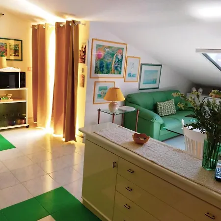 아파트 Deliziosa Mansarda Con Terrazzo A 2 Passi Dal Lido
