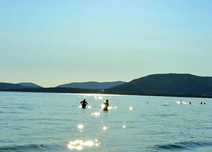 Deliziosa Mansarda Con Terrazzo A 2 Passi Dal Lido Апартаменты