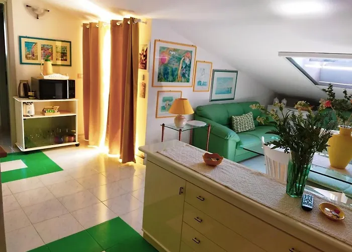 Апартаменты Deliziosa Mansarda Con Terrazzo A 2 Passi Dal Lido